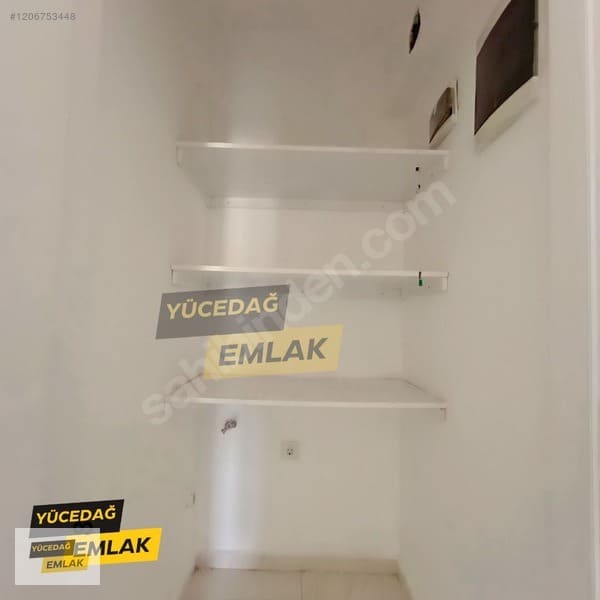 Fıstıklık Mahallesi 3+1 Lüks Arakat Kiralık Daire