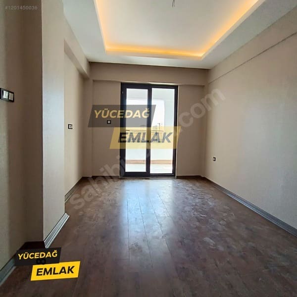 Gaziantep Beştepe Kat Bahçeli Yerden Isıtma 3.5+1 Kiralık Daire