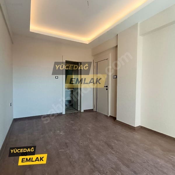 Gaziantep Beştepe Kat Bahçeli Yerden Isıtma 3.5+1 Kiralık Daire