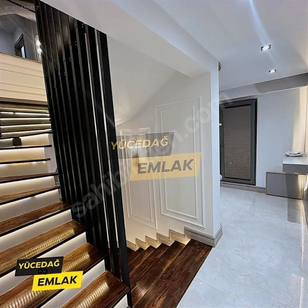 İstanbul Bahçeşehir 2.Kısım Muhteşem Konsept Satılık Lüks Villa.