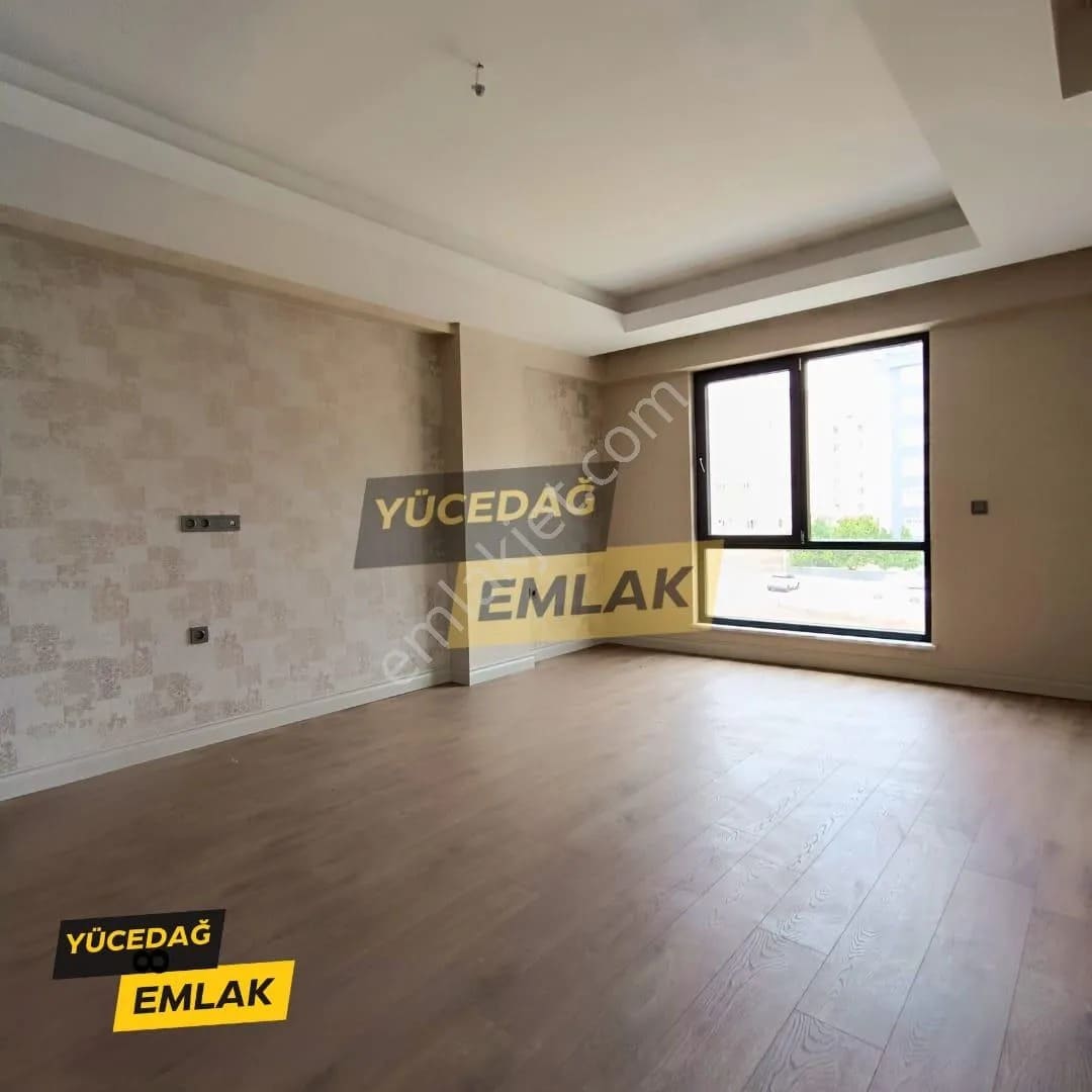 Gaziantep Emek Mah. 2.5+1 Yerden Isıtma Lüks Satılık Daire