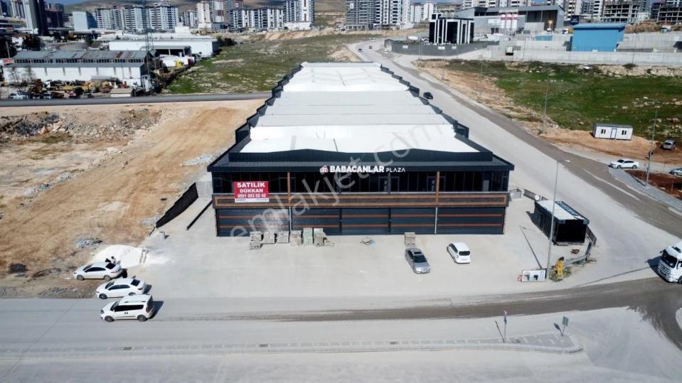 Gaziantep Aydınlar Sanayide 630m2 Kiralık Köşe Kupon Dükkan